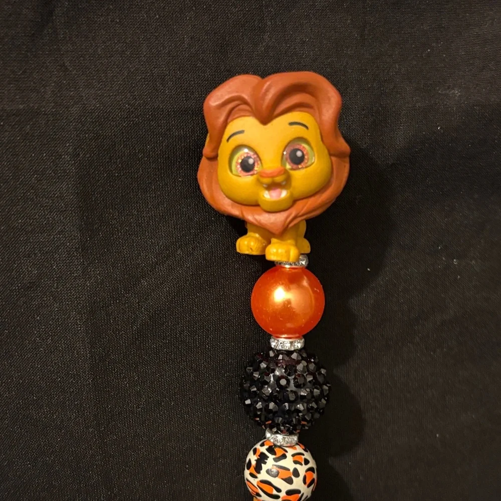 Handmade Disney Doorable Simba Pen